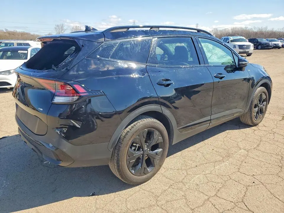 2025 KIA SPORTAGE X-LINE  