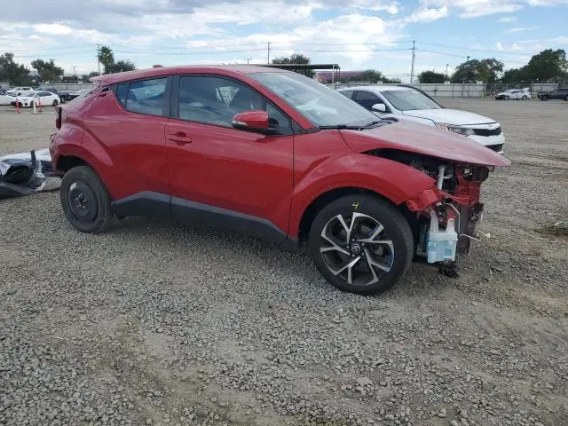 2022 TOYOTA C-HR XLE