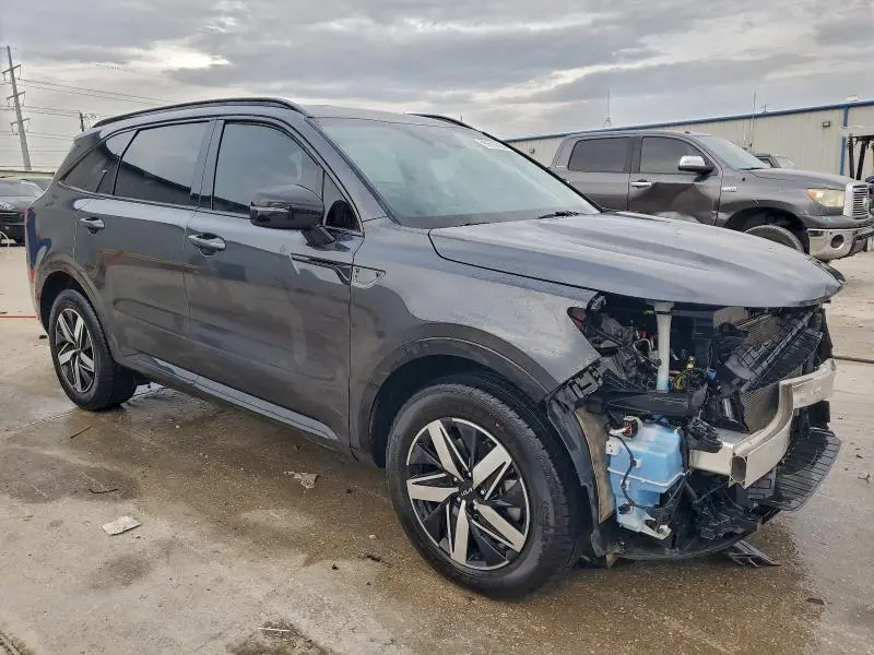 2023 KIA SORENTO S  
