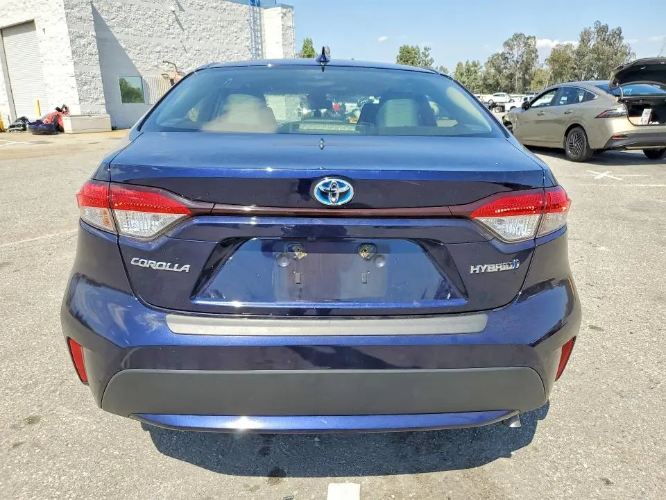 2022 TOYOTA COROLLA LE  