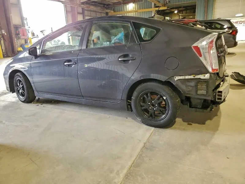 2013 TOYOTA PRIUS   