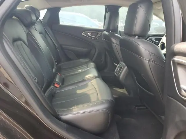 2015 CHRYSLER 200 C  