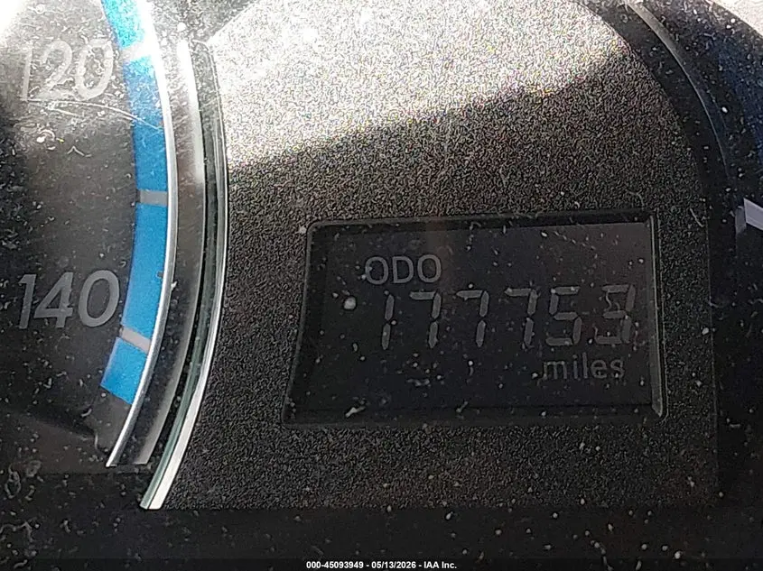2013 TOYOTA CAMRY HYBRID XLE