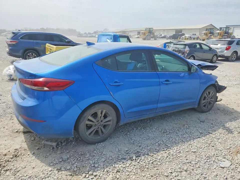 2018 HYUNDAI ELANTRA EC   