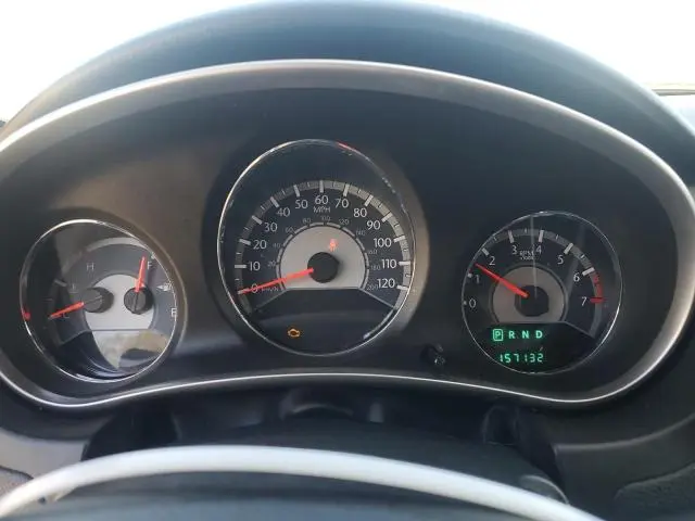 2011 CHRYSLER 200 LX  