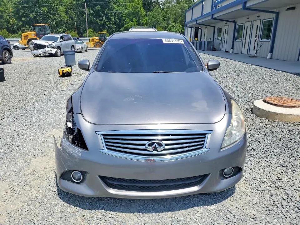 2013 INFINITI G37 BASE  