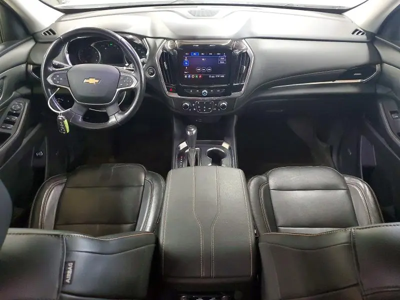 2020 CHEVROLET TRAVERSE LT  
