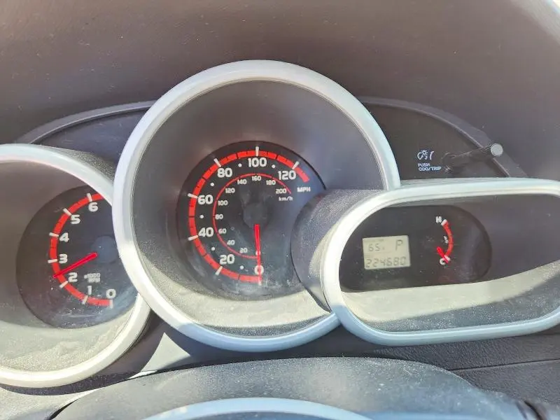 2010 TOYOTA MATRIX BASE  