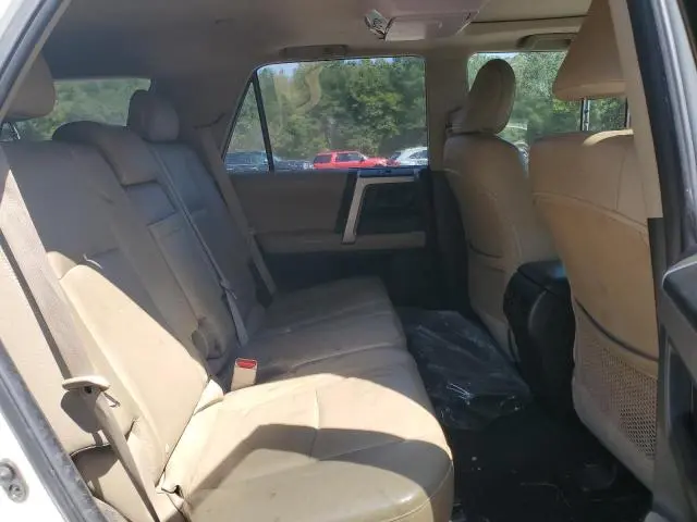 2011 TOYOTA 4RUNNER SR5  