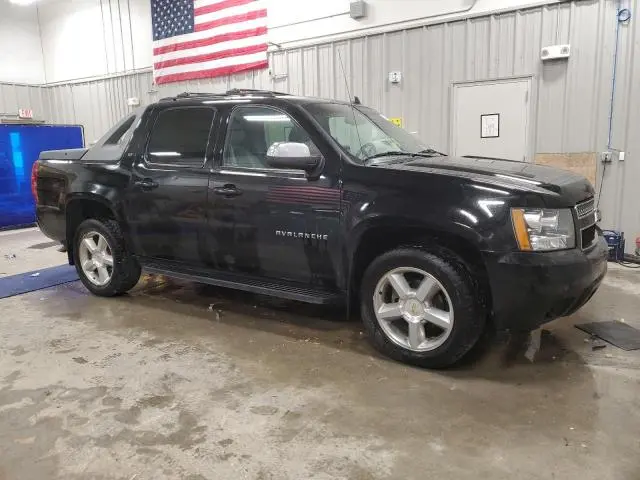 2011 CHEVROLET AVALANCHE LT  