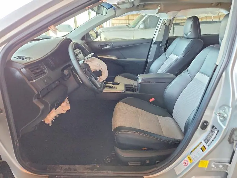 2012 TOYOTA CAMRY SE  