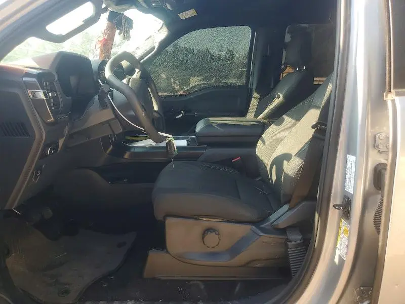 2024 FORD F150 STX  