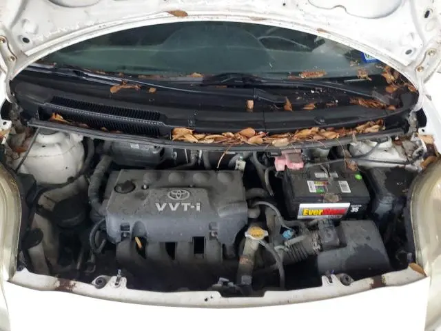 2011 TOYOTA YARIS   
