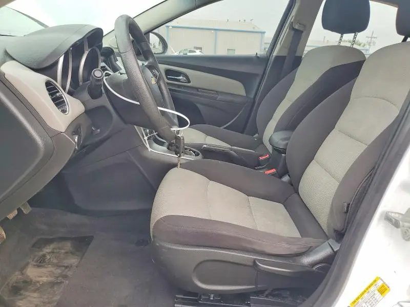 2012 CHEVROLET CRUZE LS  