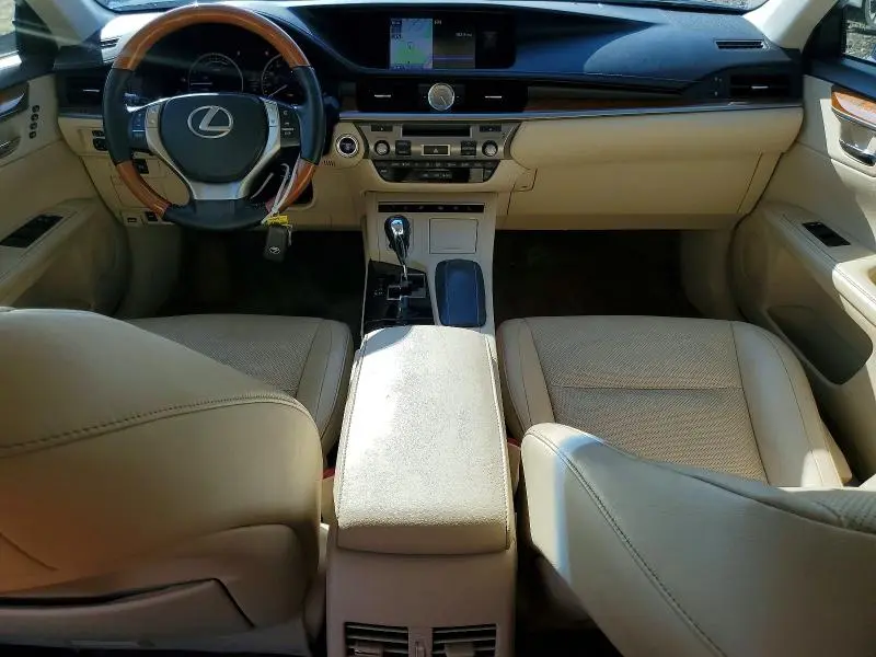 2013 LEXUS ES 300H  