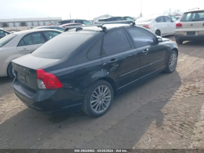 2010 VOLVO S40 2.4I