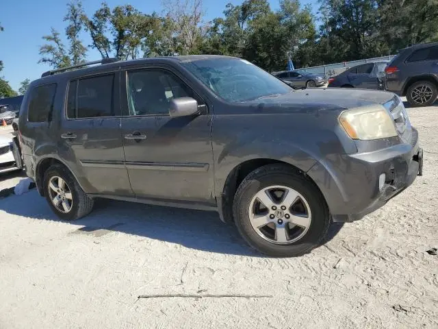 2011 HONDA PILOT EXLN  