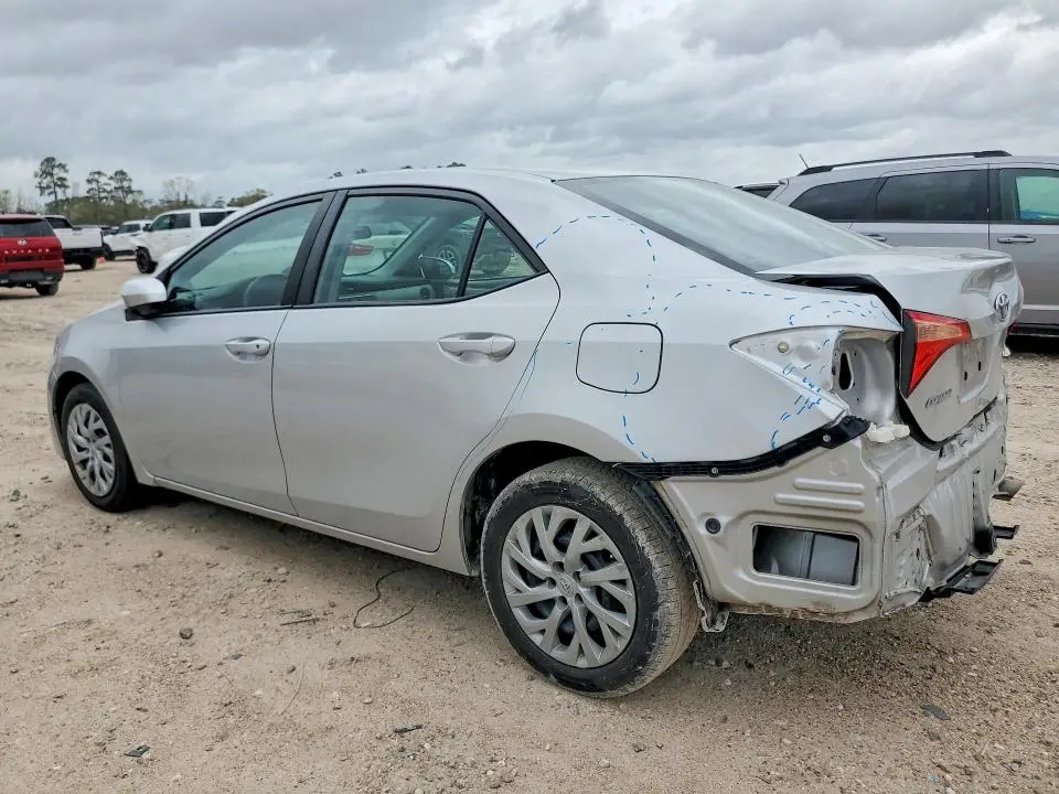 2017 TOYOTA COROLLA LE  