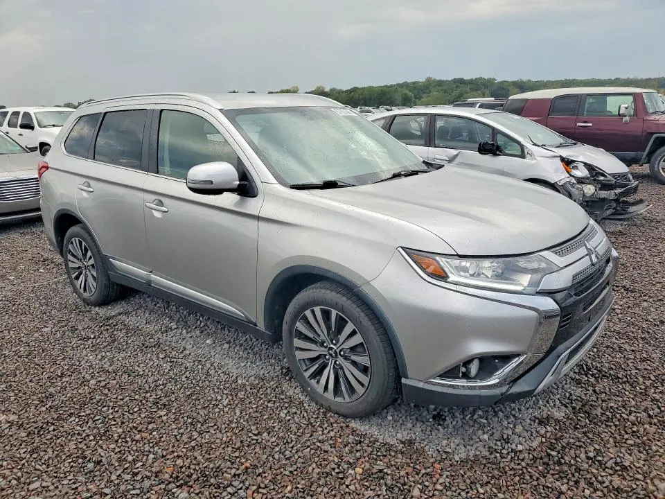 2019 MITSUBISHI OUTLANDER SE  
