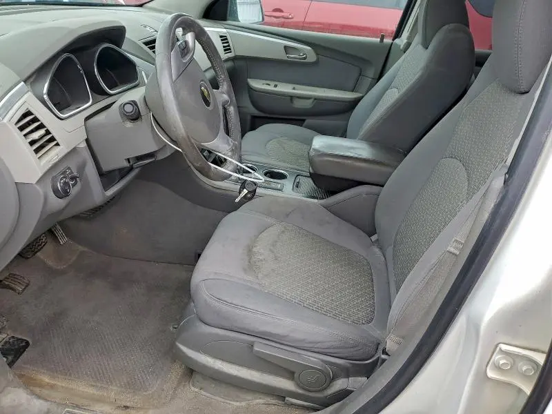 2012 CHEVROLET TRAVERSE LS  