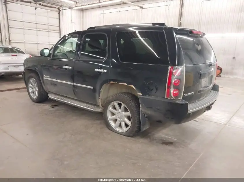 2011 GMC YUKON DENALI