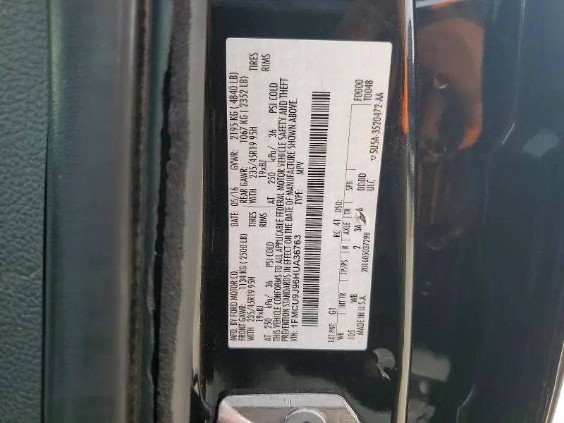 2017 FORD ESCAPE TITANIUM  
