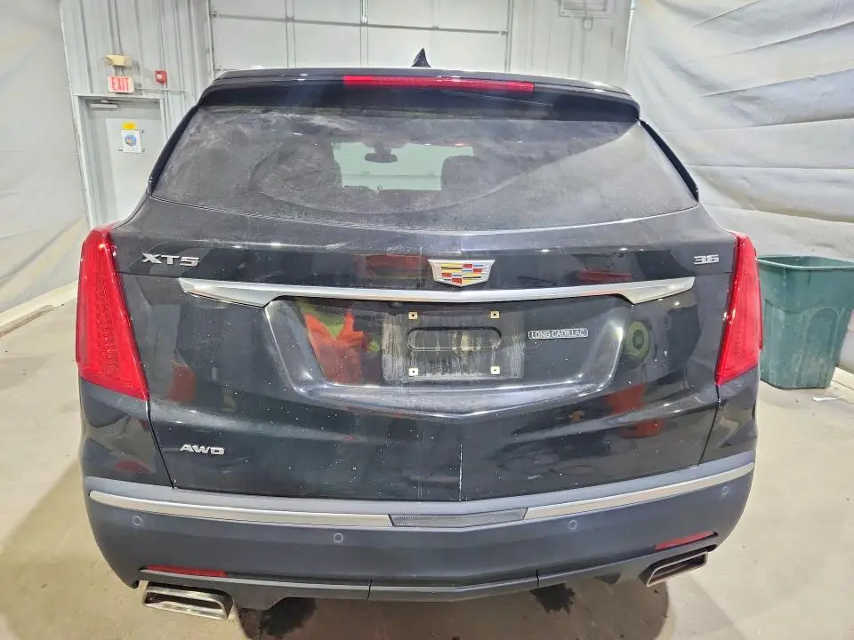 2018 CADILLAC XT5 LUXURY  