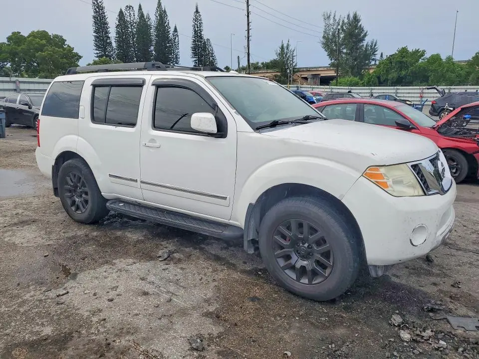 2010 NISSAN PATHFINDER S FE+  