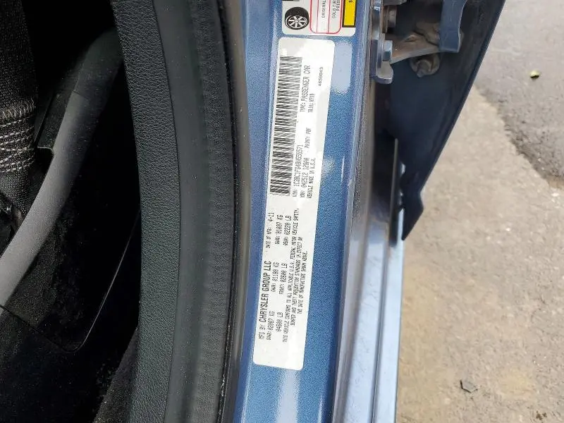 2011 CHRYSLER 200 TOURING  