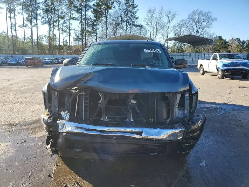2011 CHEVROLET SILVERADO C1500 LT  