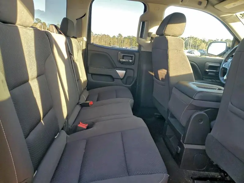 2018 CHEVROLET SILVERADO C1500 LT  