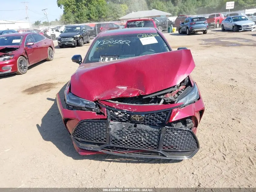2019 TOYOTA AVALON TOURING