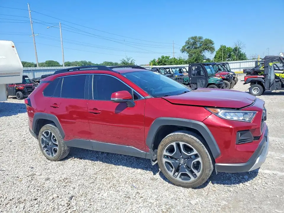 2019 TOYOTA RAV4   