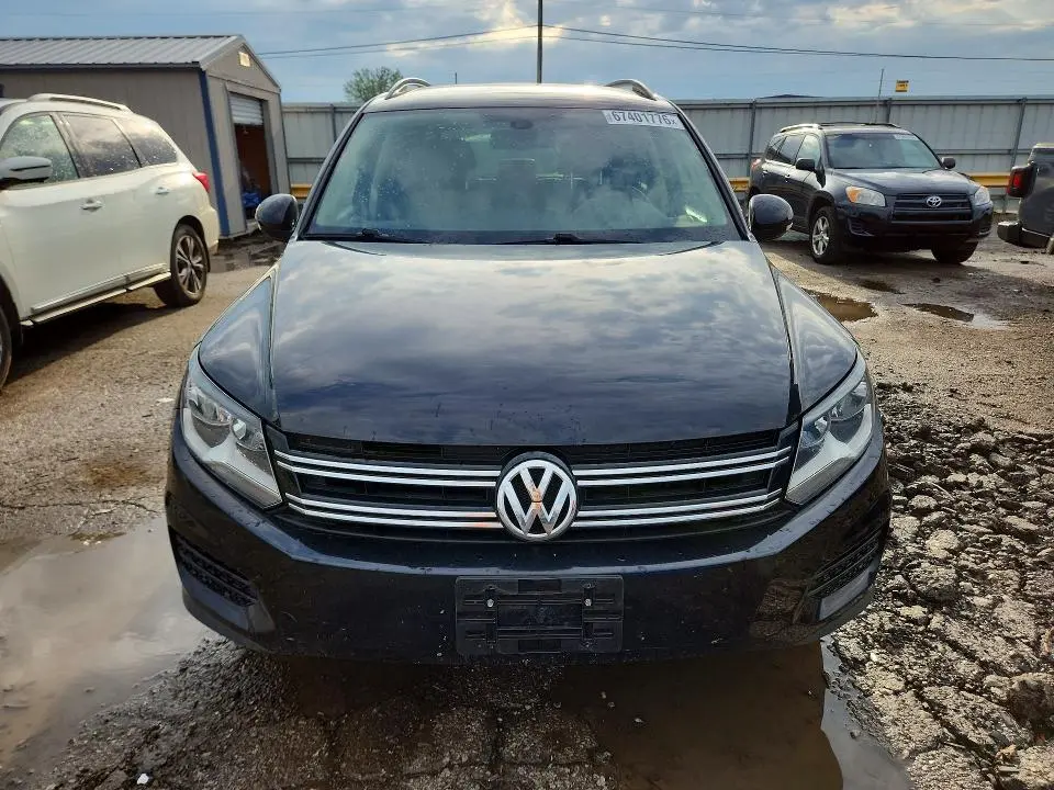 2017 VOLKSWAGEN TIGUAN S  