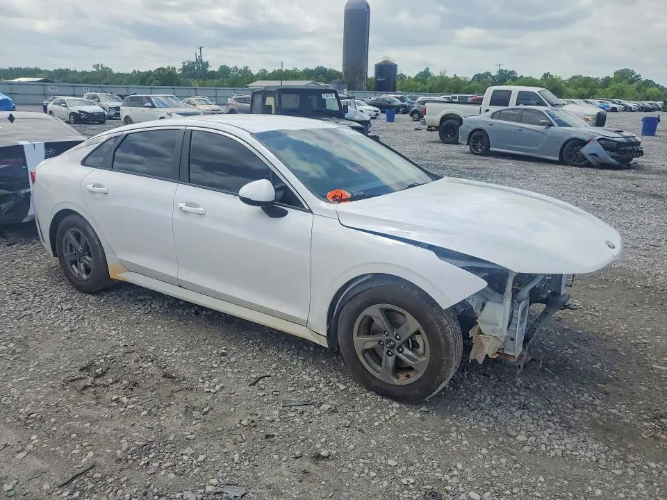 2021 KIA K5 LXS  