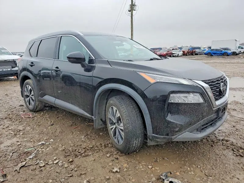 2021 NISSAN ROGUE SV  