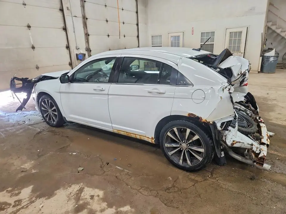 2012 CHRYSLER 200 S  