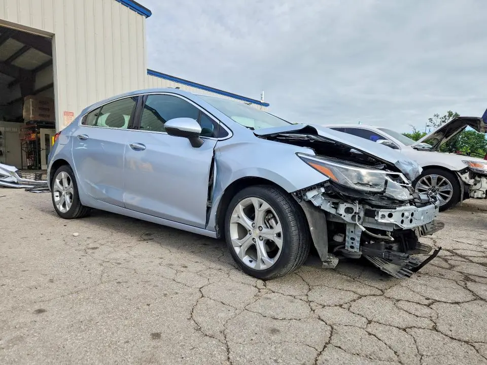 2017 CHEVROLET CRUZE PREMIER  