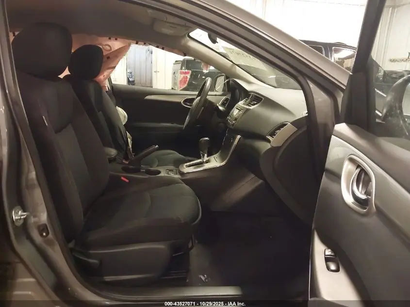 2015 NISSAN SENTRA SR