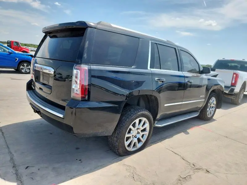 2015 GMC YUKON DENALI  