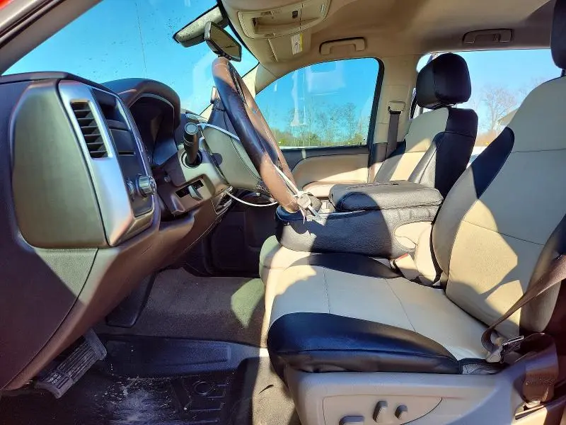 2018 CHEVROLET SILVERADO C1500 LT  