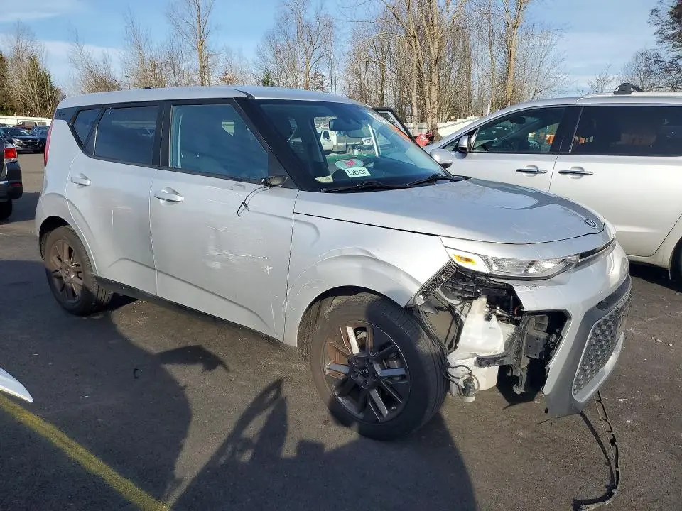 2021 KIA SOUL LX  