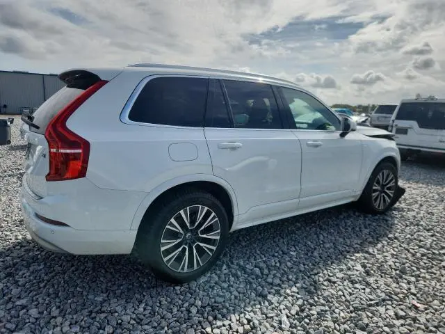 2022 VOLVO XC90 T6 MOMENTUM  