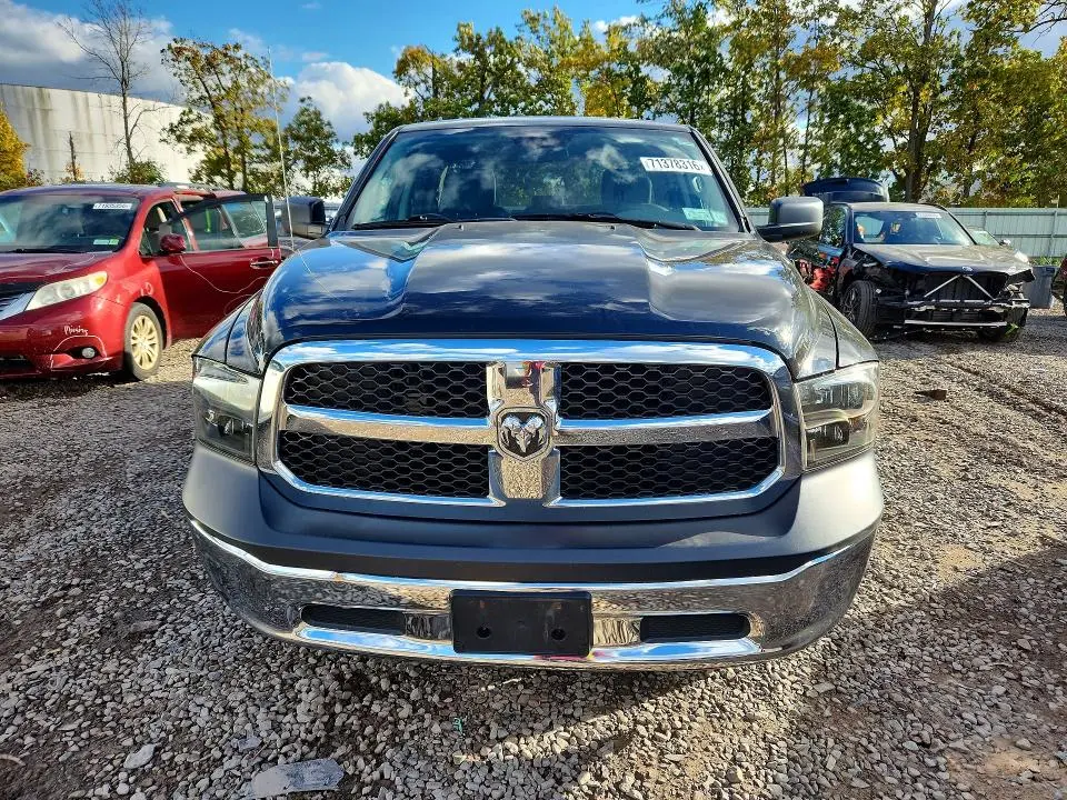 2016 RAM 1500 ST  