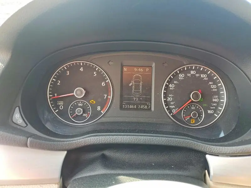 2013 VOLKSWAGEN PASSAT SE  