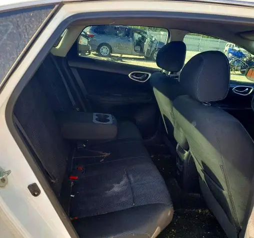 2019 NISSAN SENTRA SR  