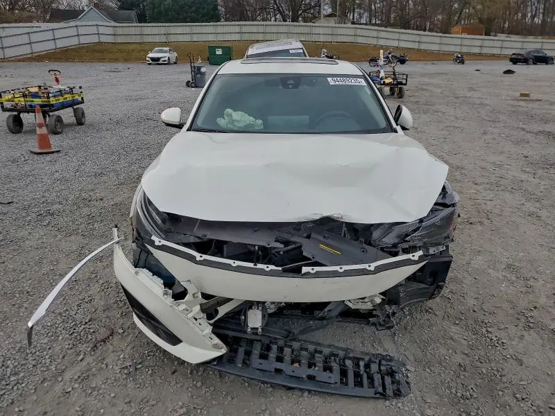 2024 NISSAN ALTIMA SL  