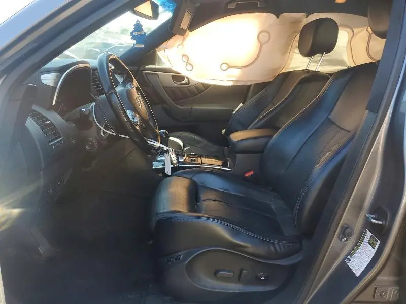 2016 INFINITI QX70 BASE  