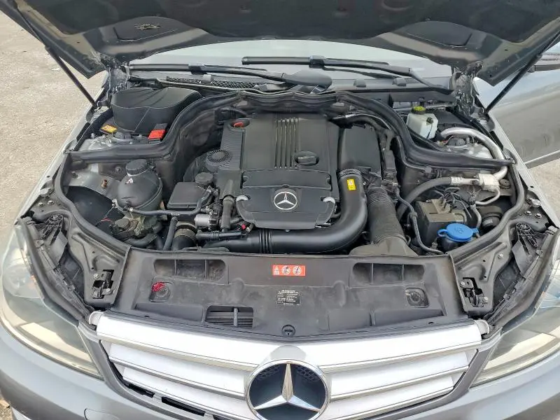 2013 MERCEDES-BENZ C 250  