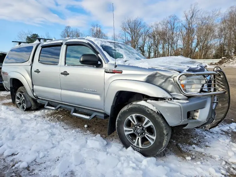 2015 TOYOTA TACOMA DOUBLE CAB  